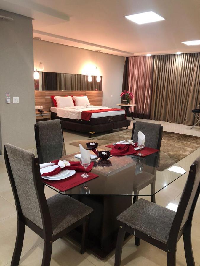 Hotel Baeza Goiatuba Екстер'єр фото