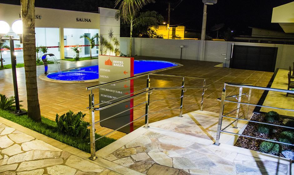 Hotel Baeza Goiatuba Екстер'єр фото