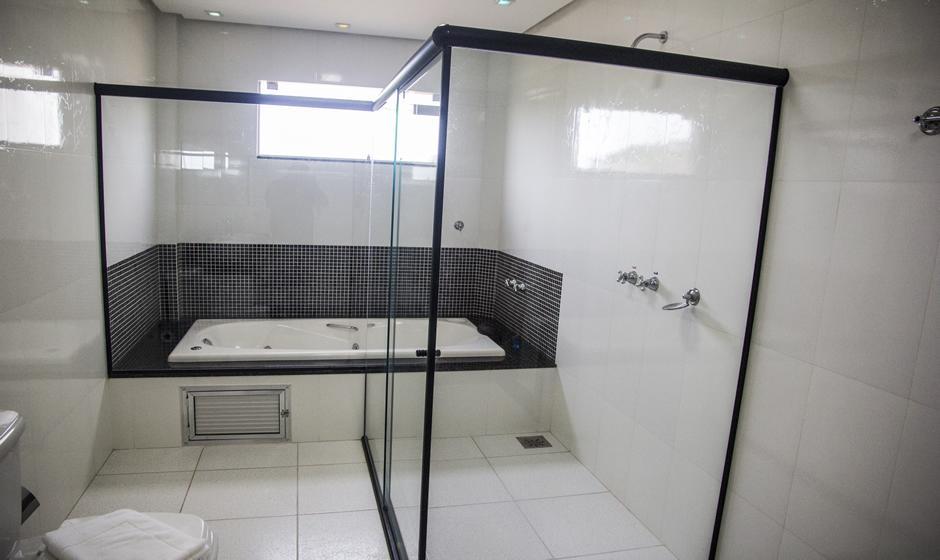 Hotel Baeza Goiatuba Екстер'єр фото