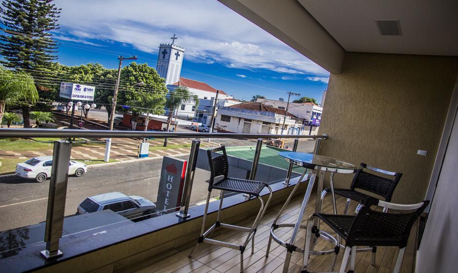 Hotel Baeza Goiatuba Номер фото