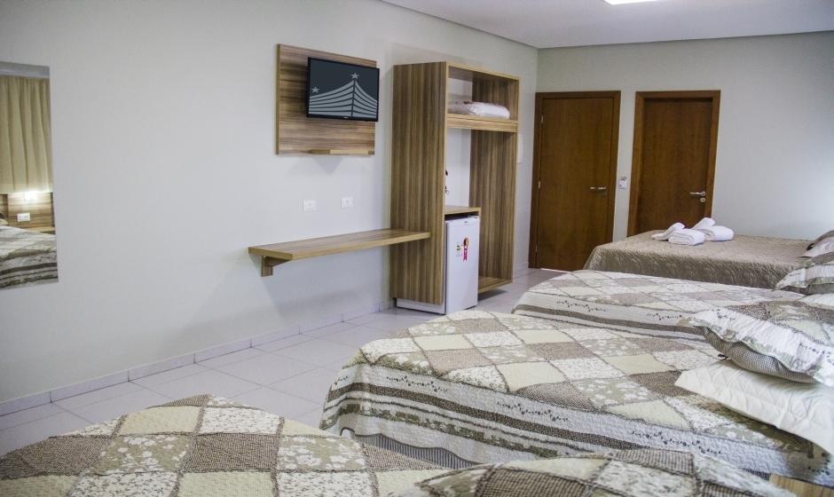 Hotel Baeza Goiatuba Номер фото