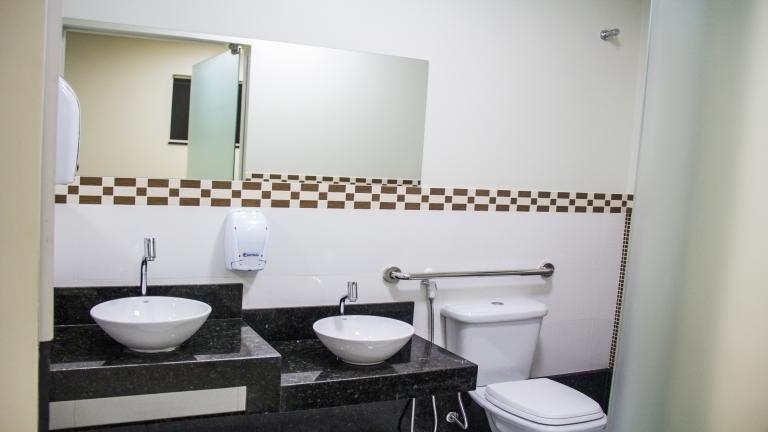 Hotel Baeza Goiatuba Екстер'єр фото