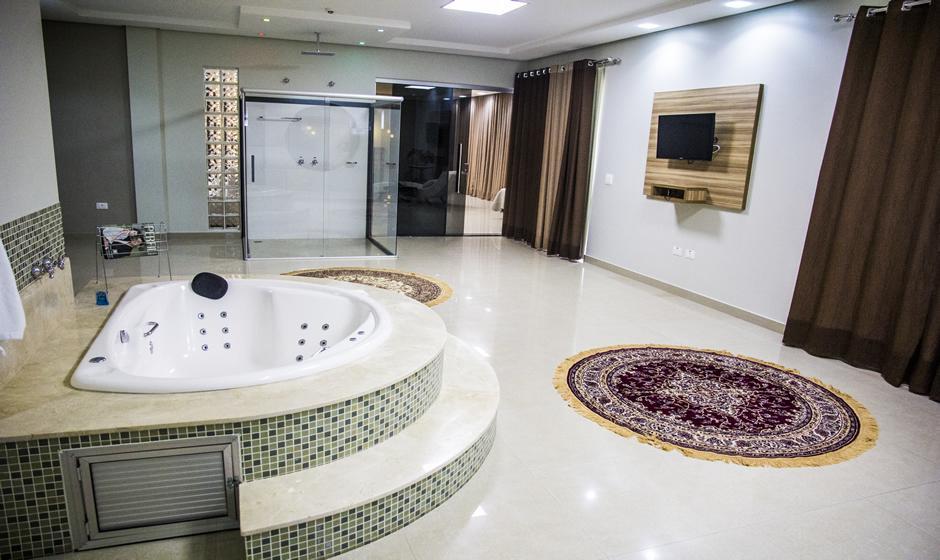 Hotel Baeza Goiatuba Номер фото